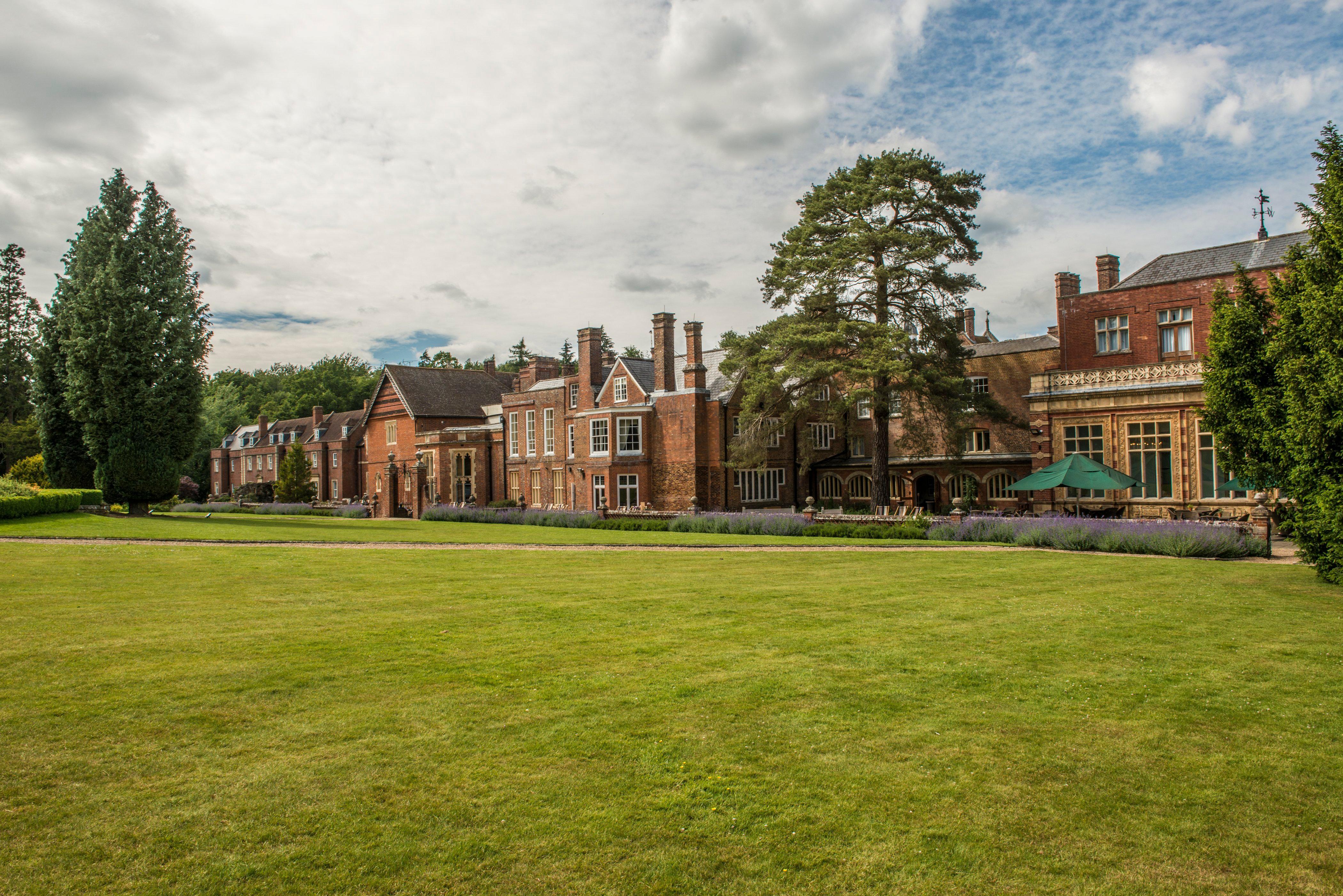 Hotel Wotton House Dorking Exteriér fotografie